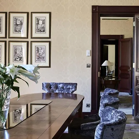 Kaemp Hotel 5*
